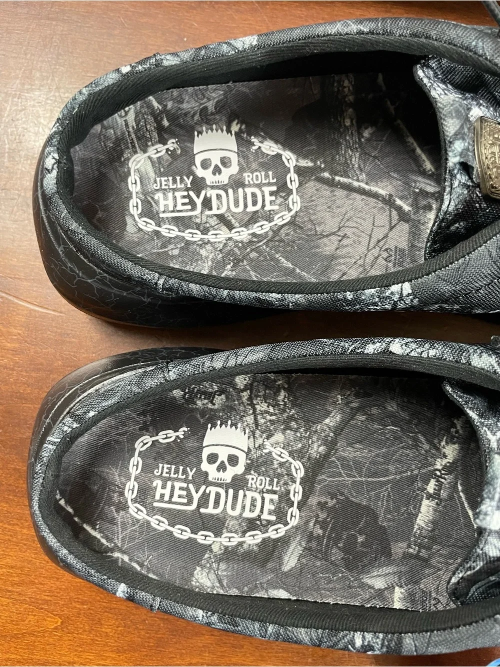 Hey Dude Jelly Roll Wally Comf Slip Limited Edition Black Camo Mens 13 Loafers